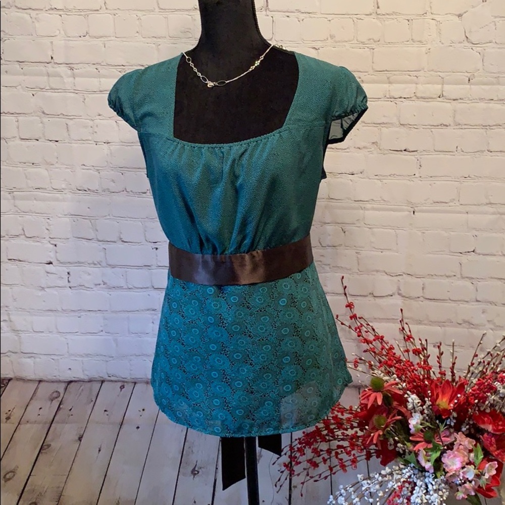 Women’s shirt